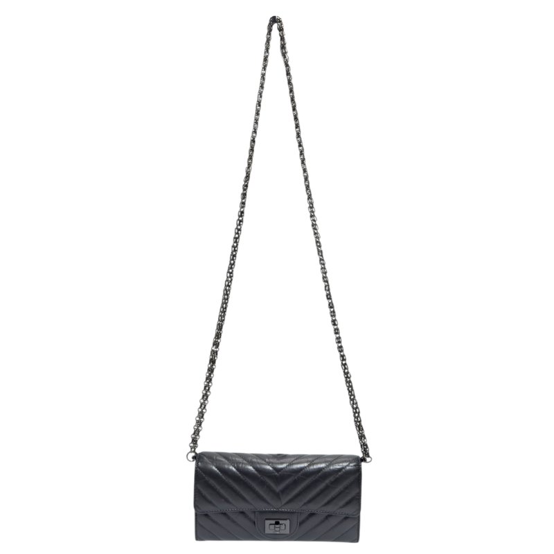 CHANEL *自加鏈＞送無品牌扣＋無品牌鏈帶* 2.55 長銀包 WOC-2