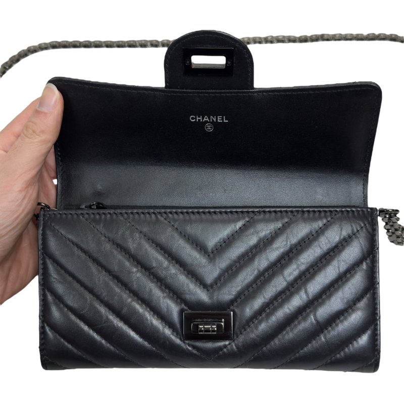 CHANEL *自加鏈＞送無品牌扣＋無品牌鏈帶* 2.55 長銀包 WOC-15