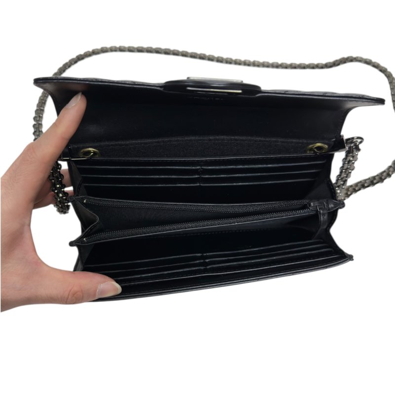 CHANEL *自加鏈＞送無品牌扣＋無品牌鏈帶* 2.55 長銀包 WOC-18