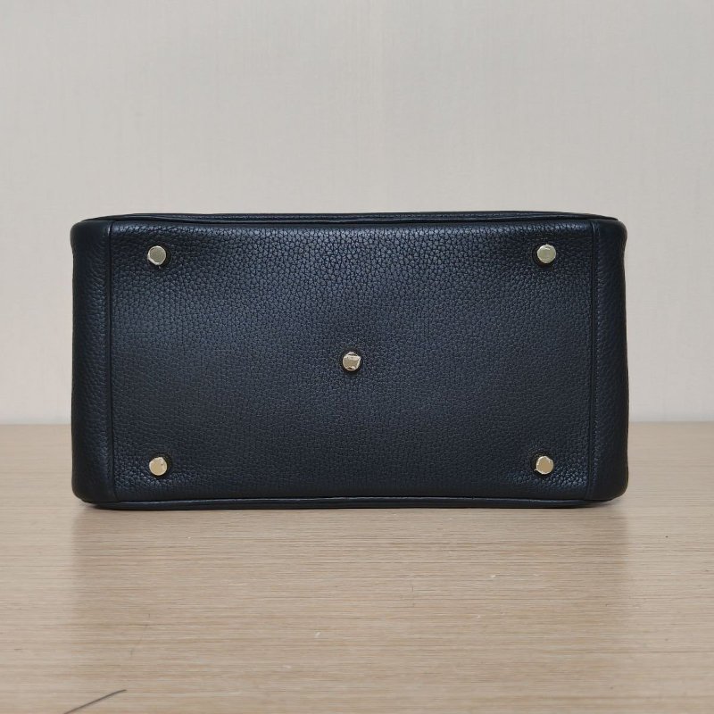 HERMES Lindy3089黑色TC皮Y刻金扣肩背包-4