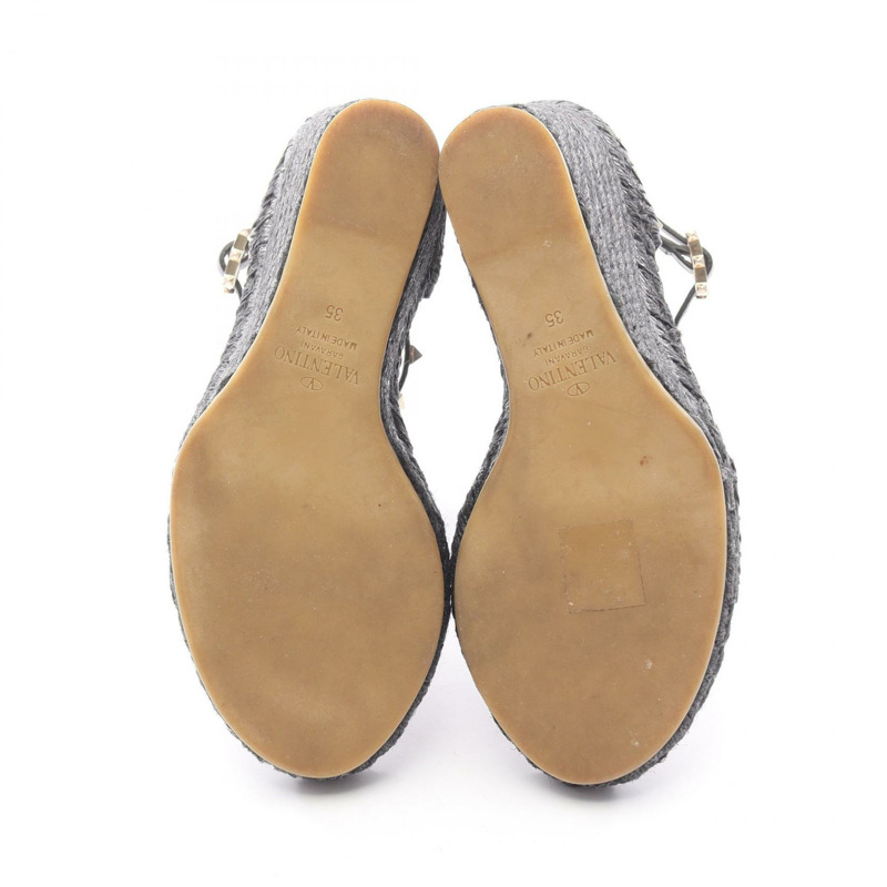 Valentino Garavani 鉚釘涼鞋，海軍藍皮革，#35，二手女款-3