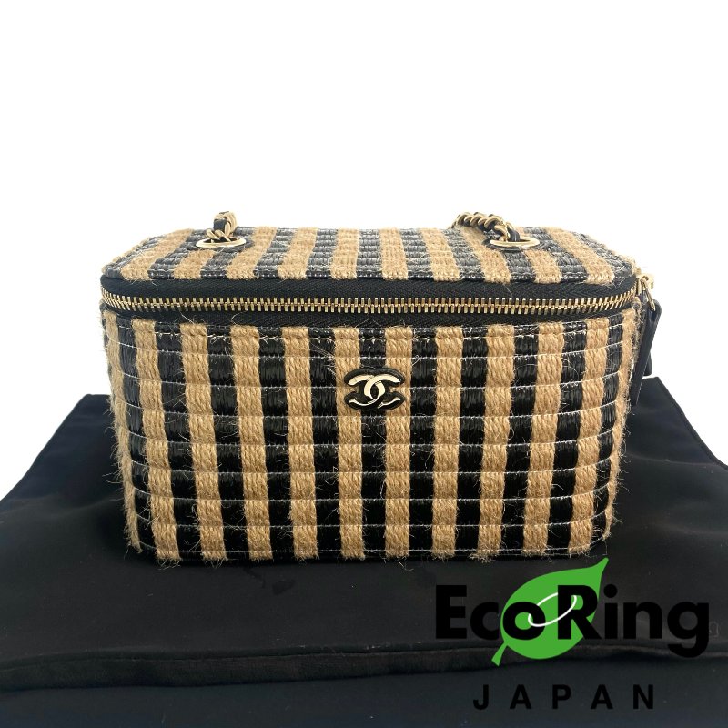 △ Chanel 香奈兒 Black And Beige Raffia East West Chain Shoulder Vanity Case AP1999 No.30 黑色和淺褐色拉菲草金色金屬鎖鏈化妝箱No.30 - 257020914-0