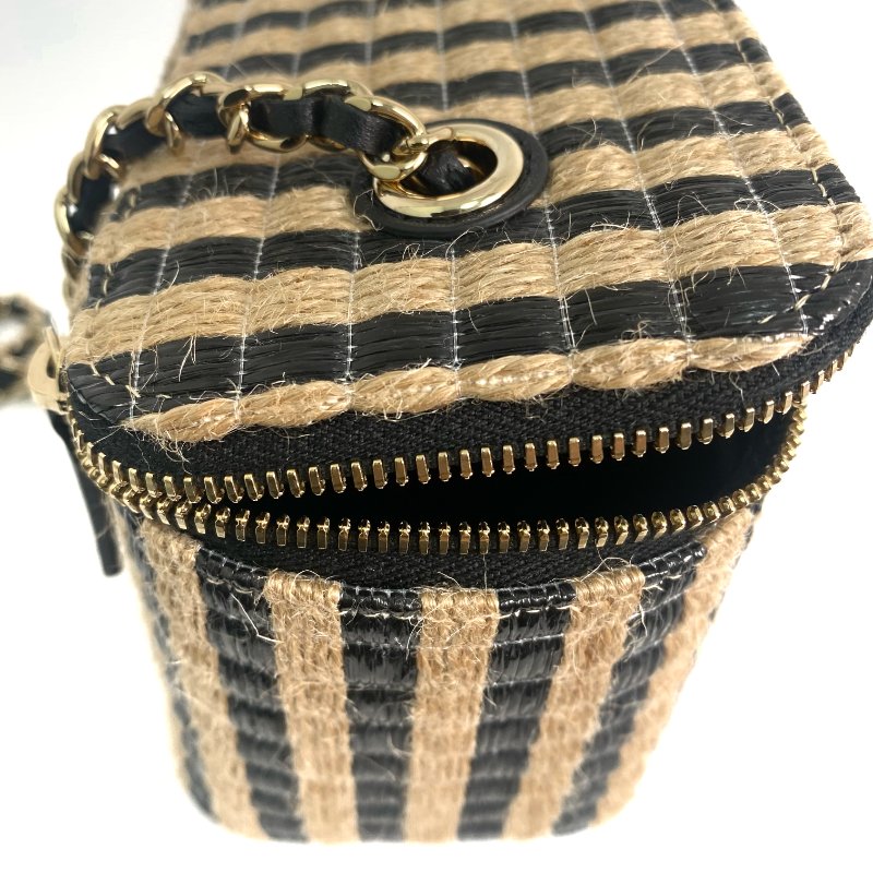 △ Chanel 香奈兒 Black And Beige Raffia East West Chain Shoulder Vanity Case AP1999 No.30 黑色和淺褐色拉菲草金色金屬鎖鏈化妝箱No.30 - 257020914-13