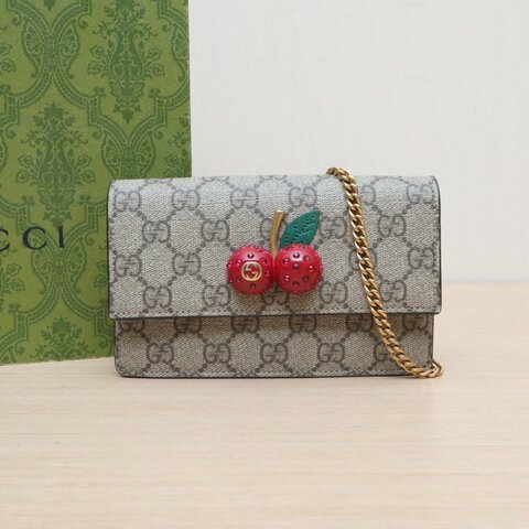 GUCCI GGSupreme櫻桃包Woc老花PVC金扣肩背包