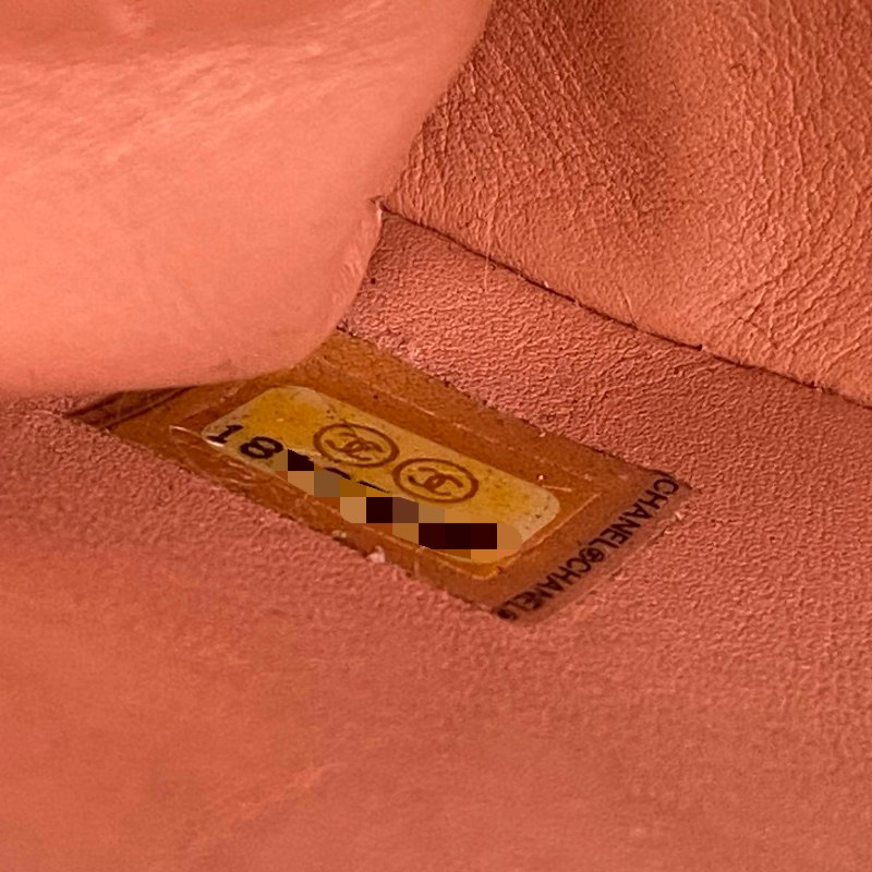 △ Chanel 香奈兒 Pink Python Silver Tone Metal Chain Shoulder Bag No.18 粉紅色蛇皮銀色金屬鎖鏈肩背袋No.18 - 257021236-21