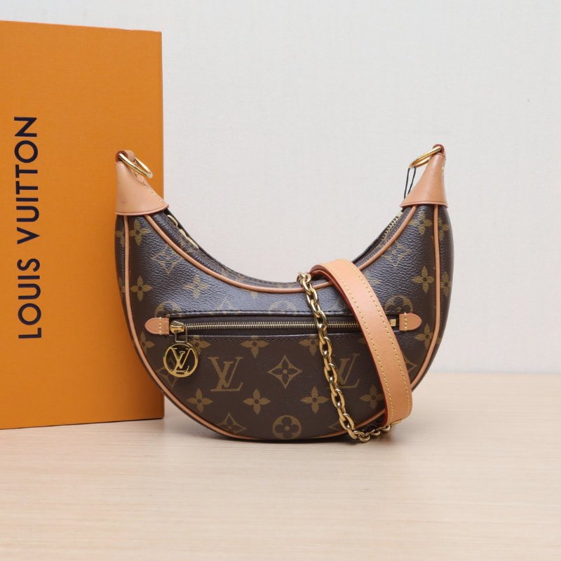 LOUIS VUITTON Loop豌豆包老花PVC金扣晶片肩背包-0