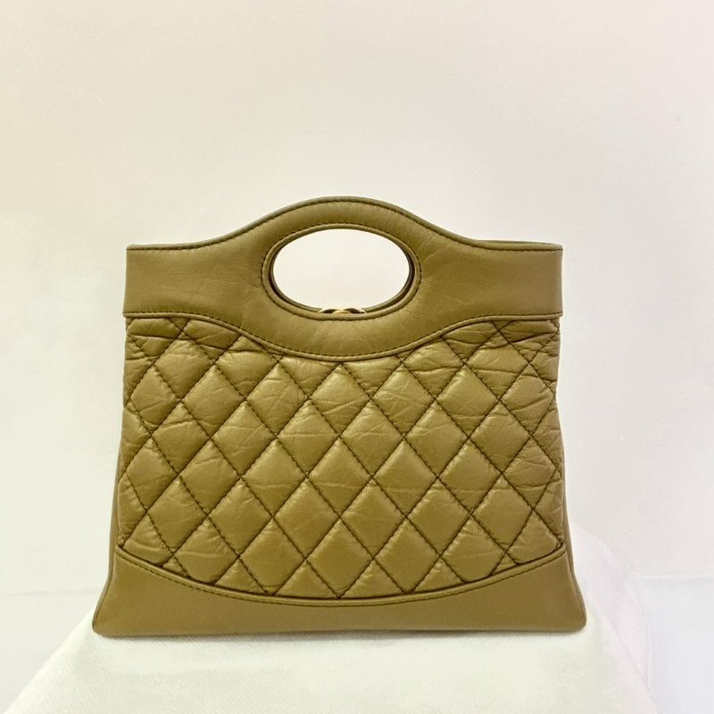 CHANEL草綠色金釦31 Bag Mini-1