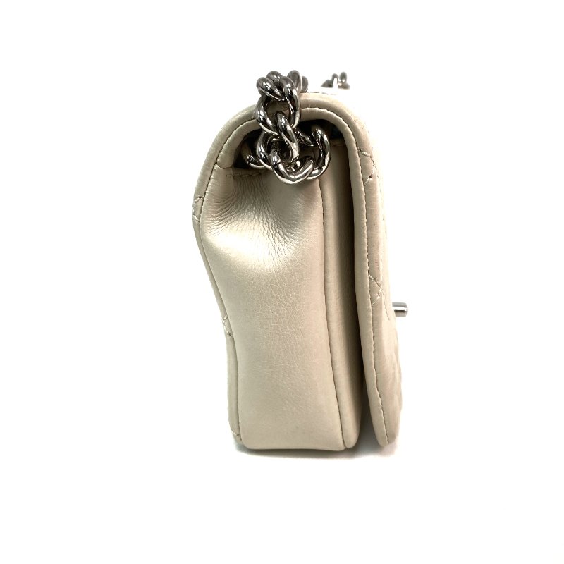△ Chanel 香奈兒 Beige Calfskin Silver Tone Metal Single Flap Chain Shoulder Bag No.25 米白色小牛皮銀色金屬鎖鏈肩背袋No.25 - 257021309-4