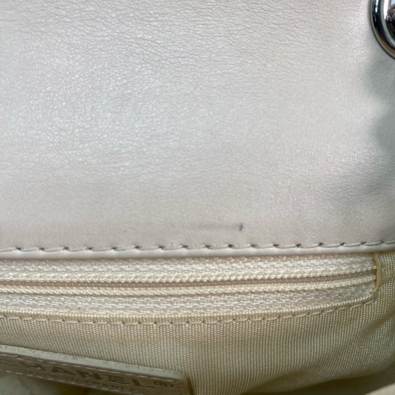 △ Chanel 香奈兒 Beige Calfskin Silver Tone Metal Single Flap Chain Shoulder Bag No.25 米白色小牛皮銀色金屬鎖鏈肩背袋No.25 - 257021309-17