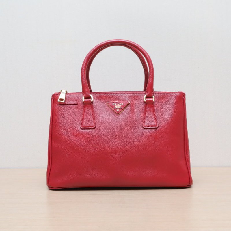 PRADA Galleria殺手包中號紅色牛皮金扣肩背包-1