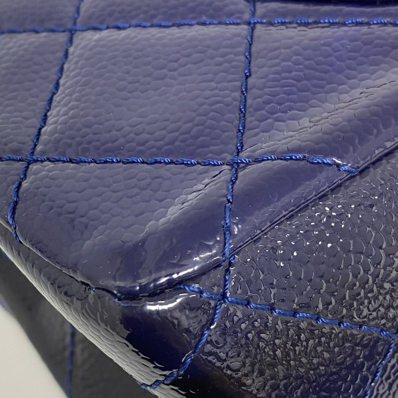 △ Chanel 香奈兒 2.55 Navy Patent Leather Gray Tone Metal Double Flap Chain Shoulder Bag No.20 深藍色漆皮灰色金屬鏈條肩背袋 No.20 -257022153-14