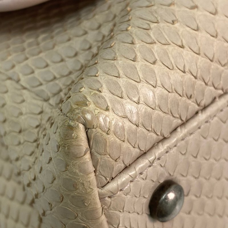 △ Chanel 香奈兒 Beige Python Ruthenium-Finish Metal Coco Handle Chain Shoulder Bag No.11 淺褐色蛇皮鍍釕金屬鎖鏈肩背袋No.11 - 257021608-5