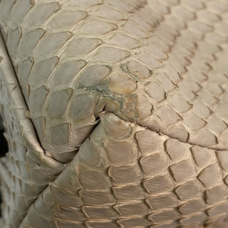 △ Chanel 香奈兒 Beige Python Ruthenium-Finish Metal Coco Handle Chain Shoulder Bag No.11 淺褐色蛇皮鍍釕金屬鎖鏈肩背袋No.11 - 257021608-8