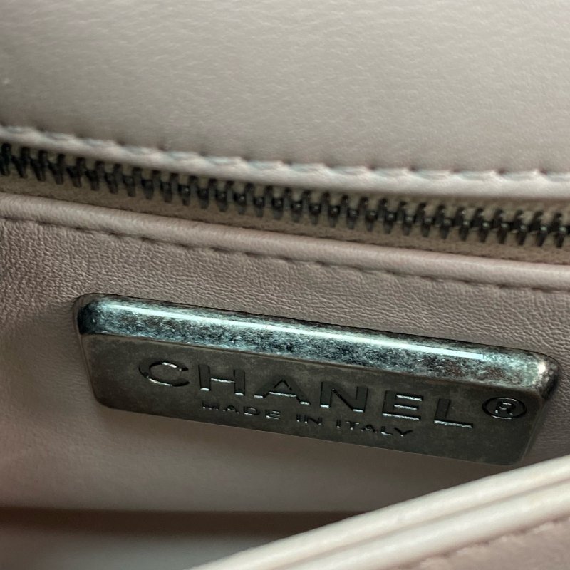 △ Chanel 香奈兒 Beige Python Ruthenium-Finish Metal Coco Handle Chain Shoulder Bag No.11 淺褐色蛇皮鍍釕金屬鎖鏈肩背袋No.11 - 257021608-19