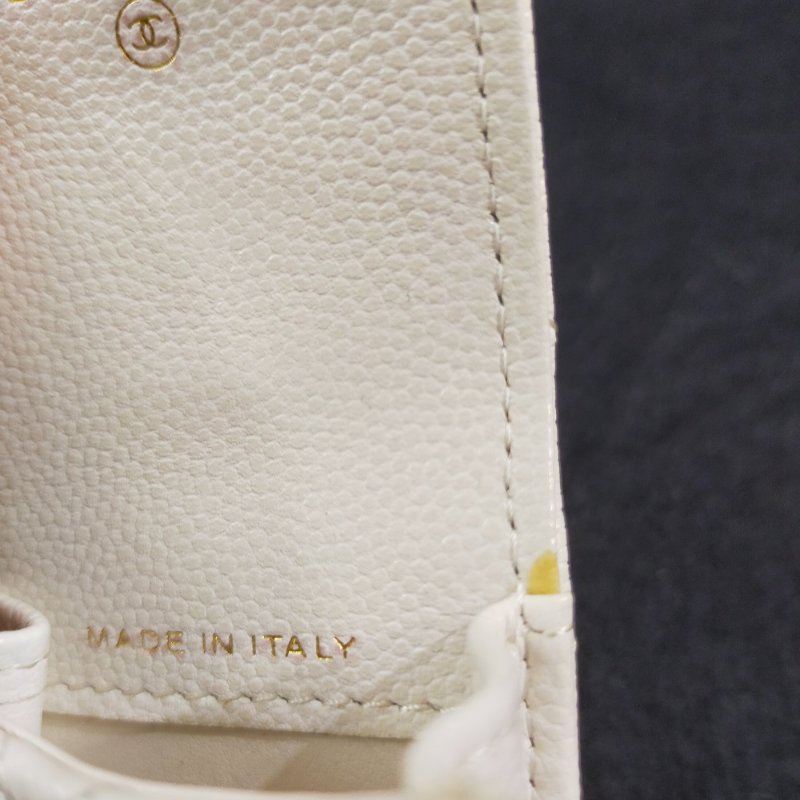 CHANEL 30開 AIRPODS 金色小鍊包-7