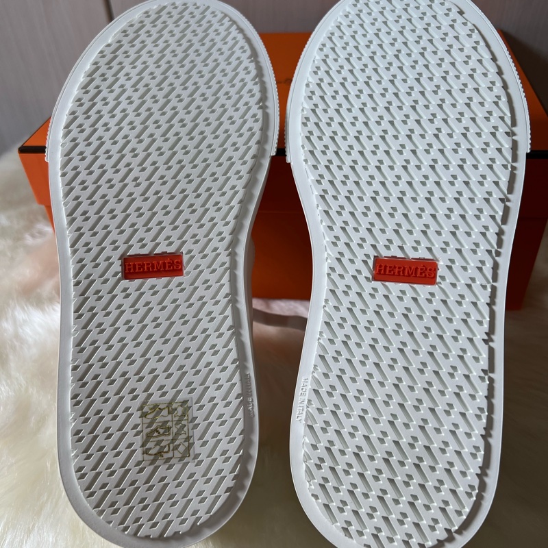 Hermes Kelly凱莉金釦休閒鞋(全新)-5