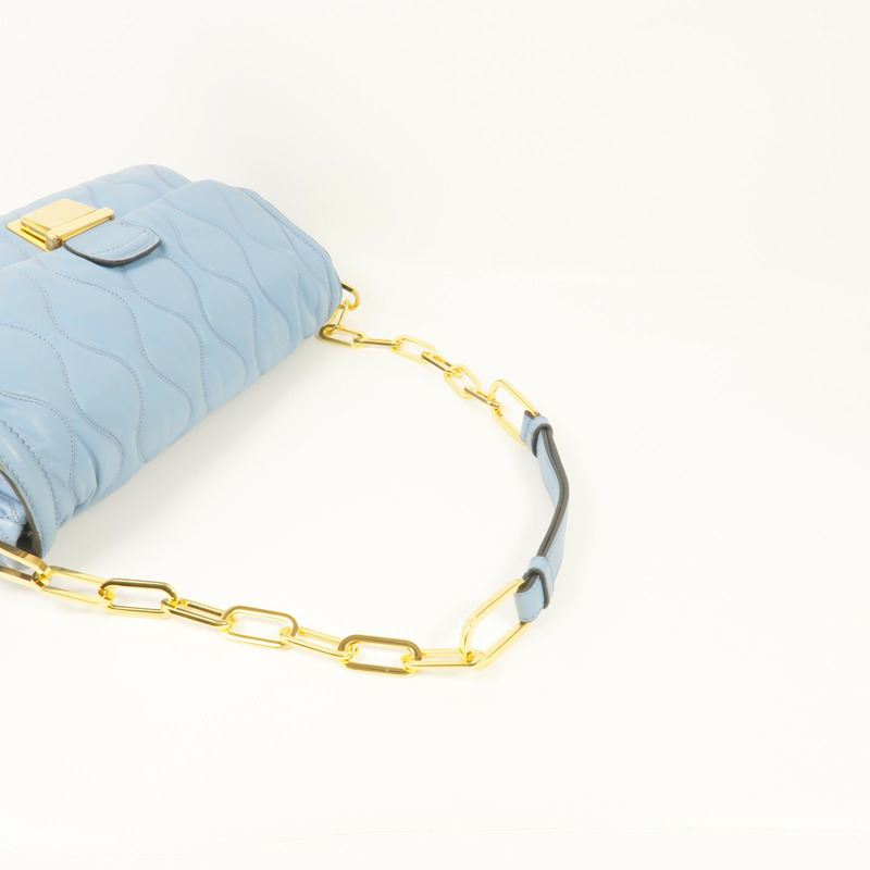 Miu Miu 羊皮皮革Chain Shoulder Bag金扣鏈帶肩背袋-4