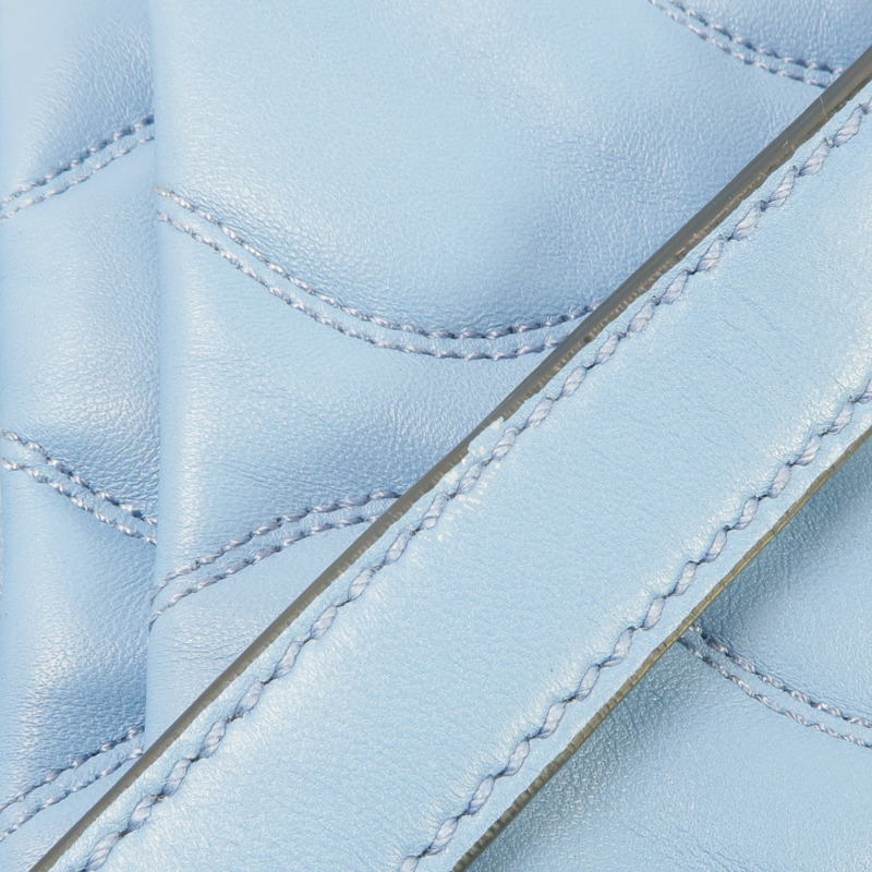 Miu Miu 羊皮皮革Chain Shoulder Bag金扣鏈帶肩背袋-23