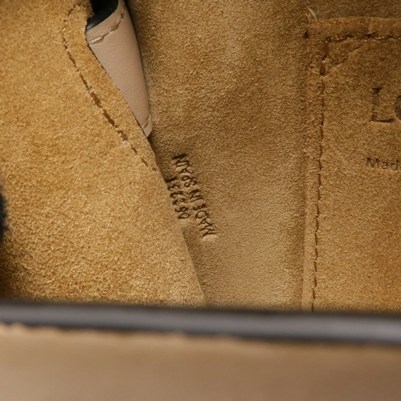 LOEWE 牛皮皮革Gate Small金扣肩背袋-13