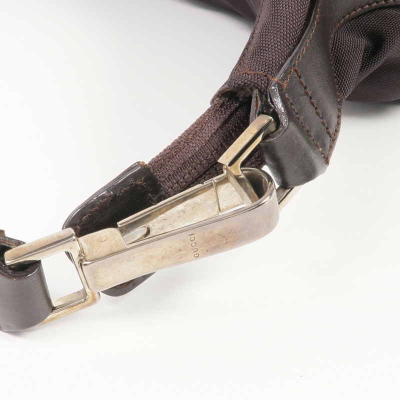GUCCI 尼龍Handbag銀扣肩背袋-9