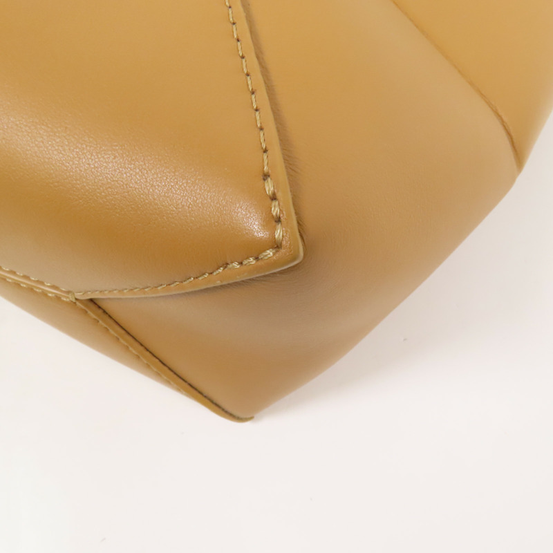 LOEWE 牛皮皮革Puzzle Mini Fold Bag金扣手挽肩背兩用袋-11