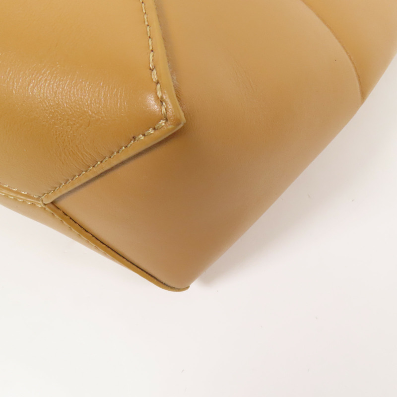 LOEWE 牛皮皮革Puzzle Mini Fold Bag金扣手挽肩背兩用袋-13