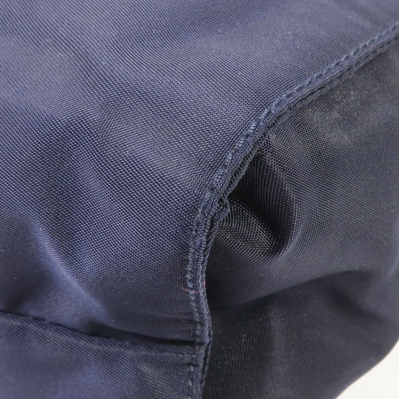 PRADA 尼龍Shoulder Bag銀扣肩背袋-5