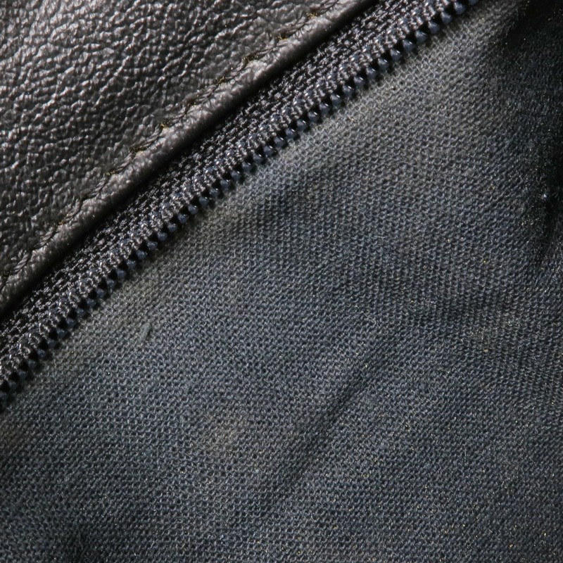 VERSACE 漆皮皮革Handbag銀扣手挽袋-16