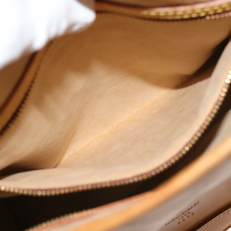 【日本直送】路易威登 Nomad 男 Ventiem 包 20 週年紀念米色 M99070 正品 148127-20