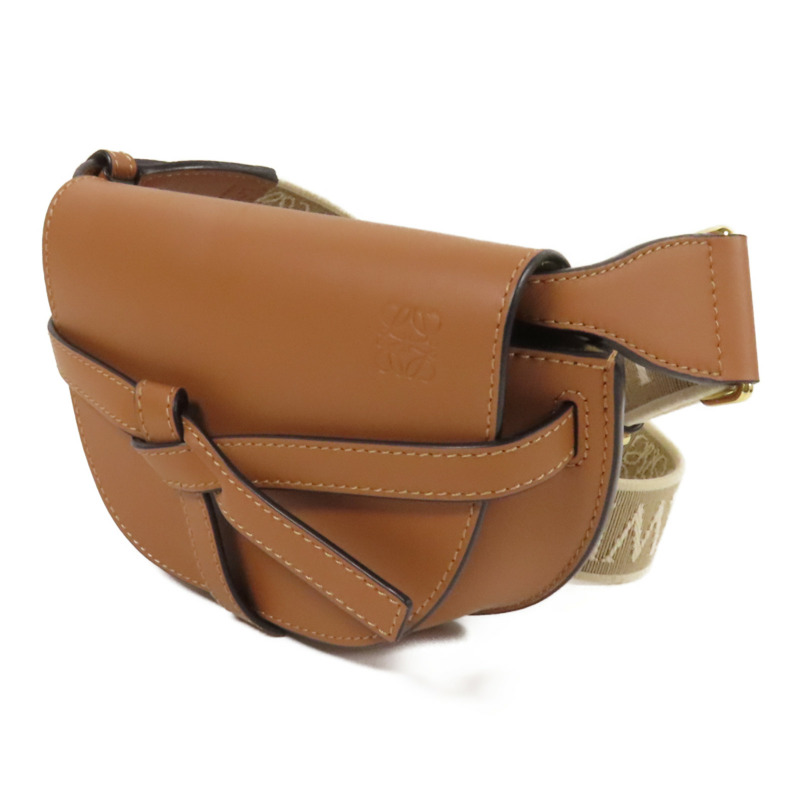 LOEWE 牛皮皮革Mini Gate金扣肩背袋-2