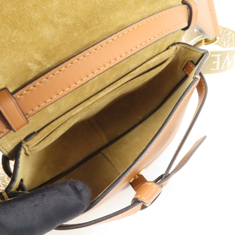 LOEWE 牛皮皮革Mini Gate金扣肩背袋-5