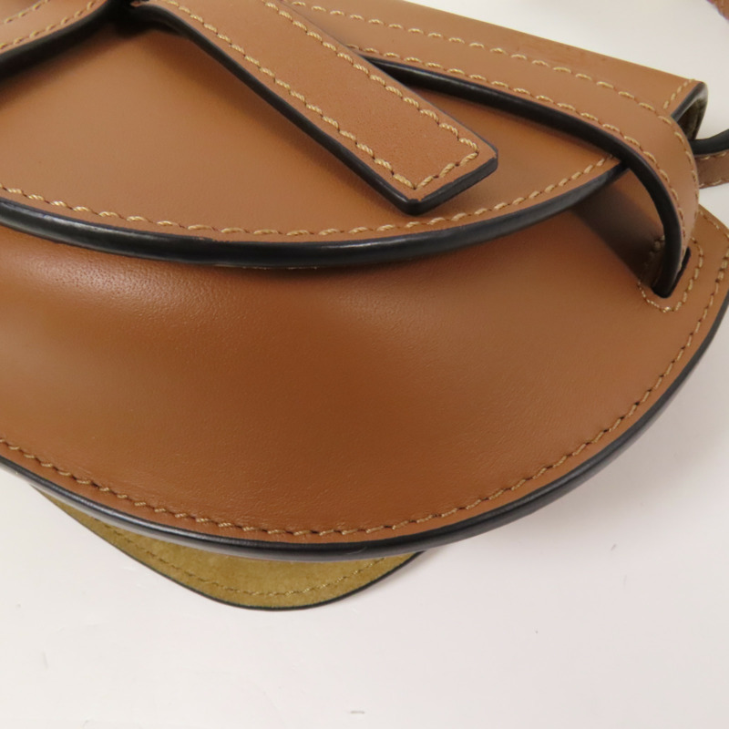 LOEWE 牛皮皮革Mini Gate金扣肩背袋-13