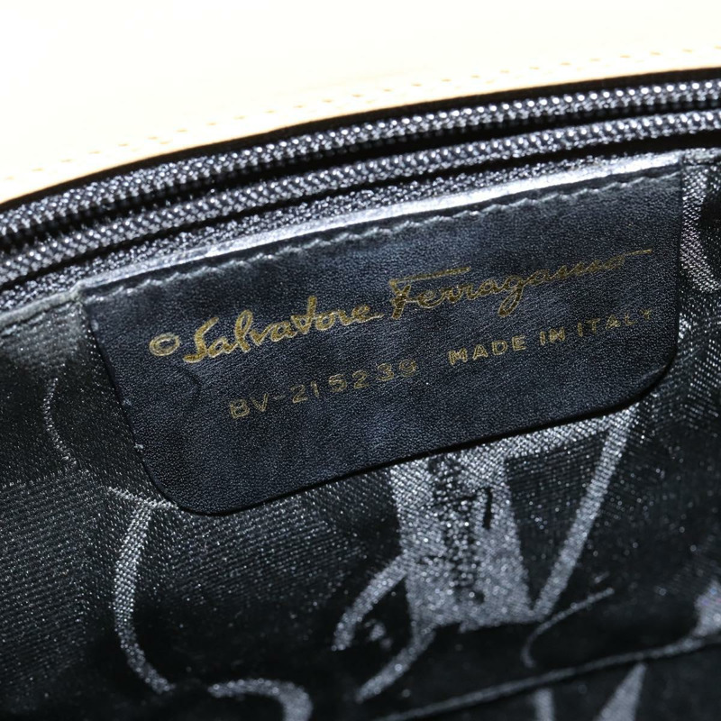 【日本直送】Salvatore Ferragamo Gancini 手袋 琺瑯 2way Orange Gold Auth 148178-11