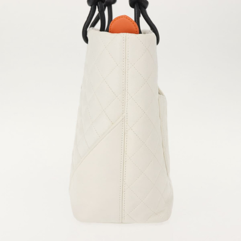 【日本直送】香奈兒 Cambon 系列托特包，羊皮材質，白色，銀色雙C標誌，正品編號 148211-2