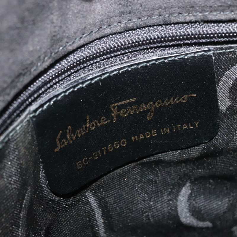 【日本直送】Salvatore Ferragamo Gancini 肩背包 麂皮 黑色 金色 正品 148886-11