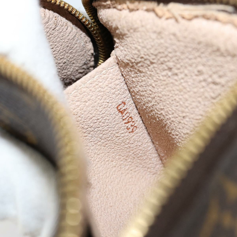 【日本直送】路易威登 Monogram Pochette 化妝包 PM M43998 LV Auth 150594-11