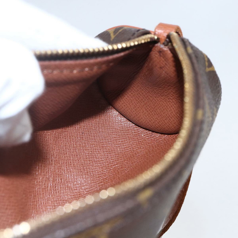 【日本直送】路易威登 Monogram Papillon 手拿包 LV 正品 150450-17