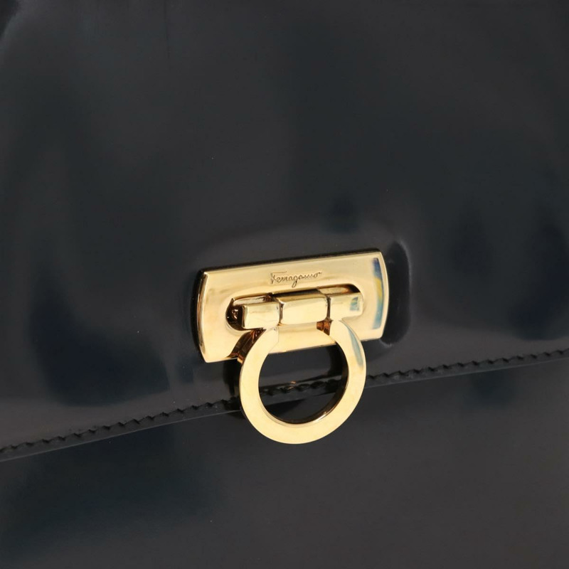 【日本直送】Salvatore Ferragamo Gancini 手提包 漆皮 黑色 金色 Auth 150346-16