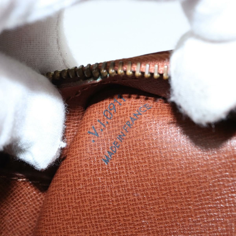 【日本直送】路易威登 Epi Jeune Fille MM 單肩包棕 M52153 LV 正品 147851-11