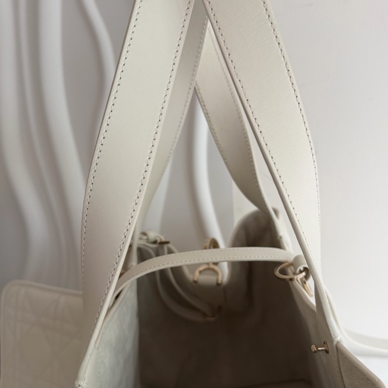 Dior Toujours 中號手提包-24