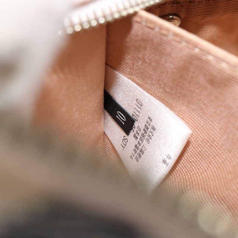 【日本直送】BURBERRY Nova 格紋藍標單肩包 尼龍 米色 銀色 正品 151897-11