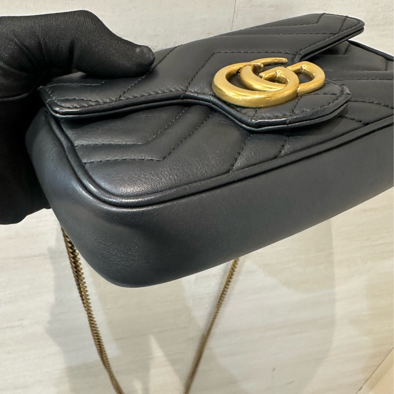 Gucci 黑牛皮霧金釦Marmont Super Mini鏈條斜背包476433-6