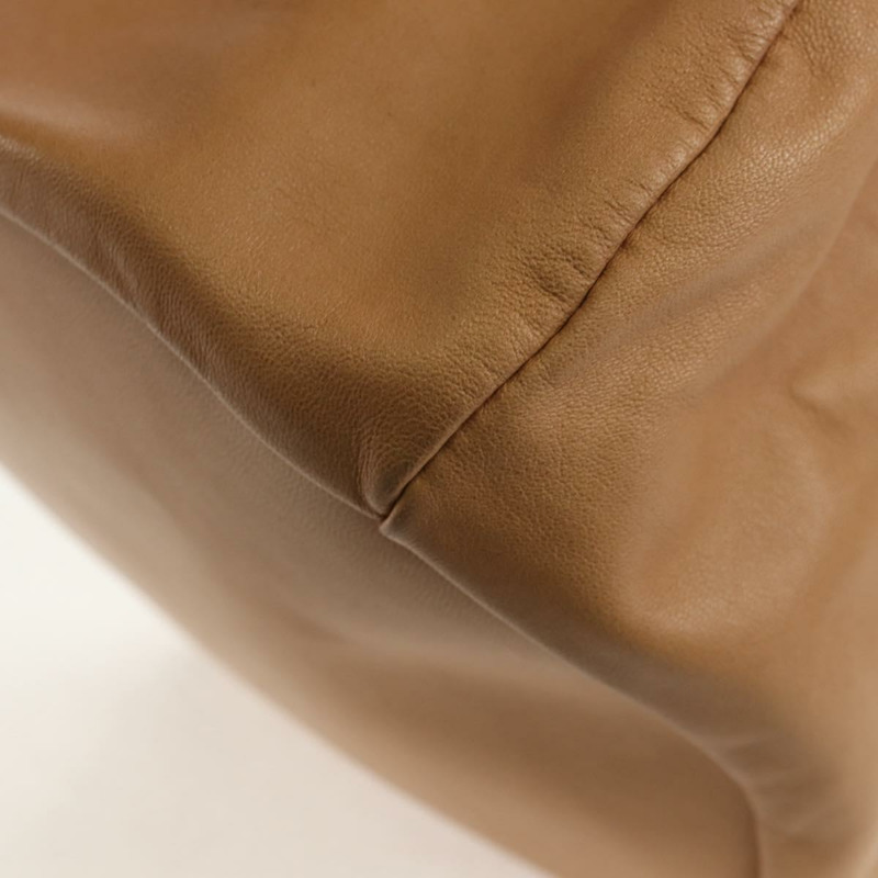 【日本直送】香奈兒米色羊皮手提包 CC 標誌 Auth 152370A-15