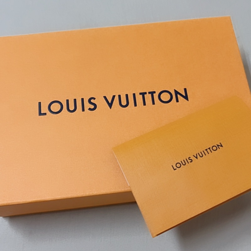 近全新LV 三合一WOC 斑鳩灰-8