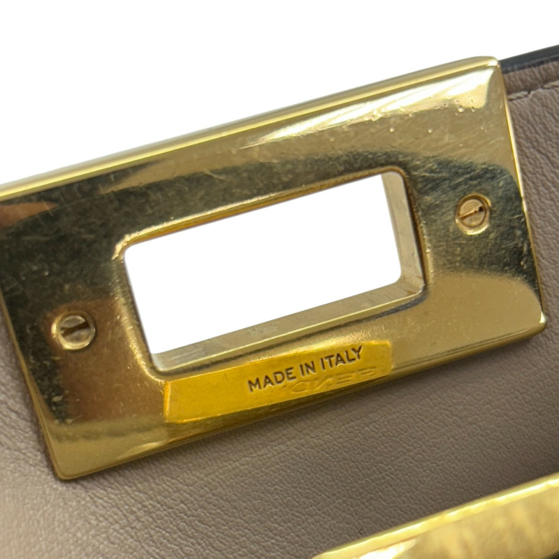 黑色 牛革 Peekaboo Essentially 兩用包【FENDI 芬迪】 8PN302-12