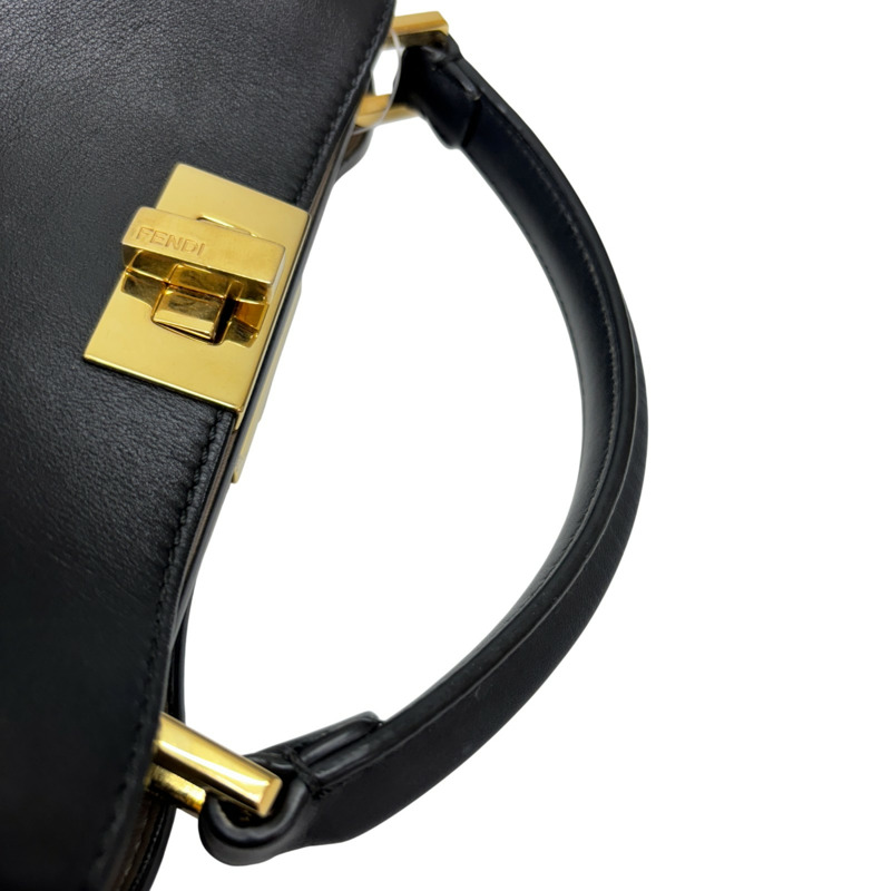 黑色 牛革 Peekaboo Essentially 兩用包【FENDI 芬迪】 8PN302-13