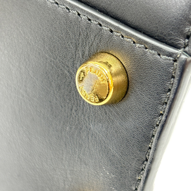 黑色 牛革 Peekaboo Essentially 兩用包【FENDI 芬迪】 8PN302-14