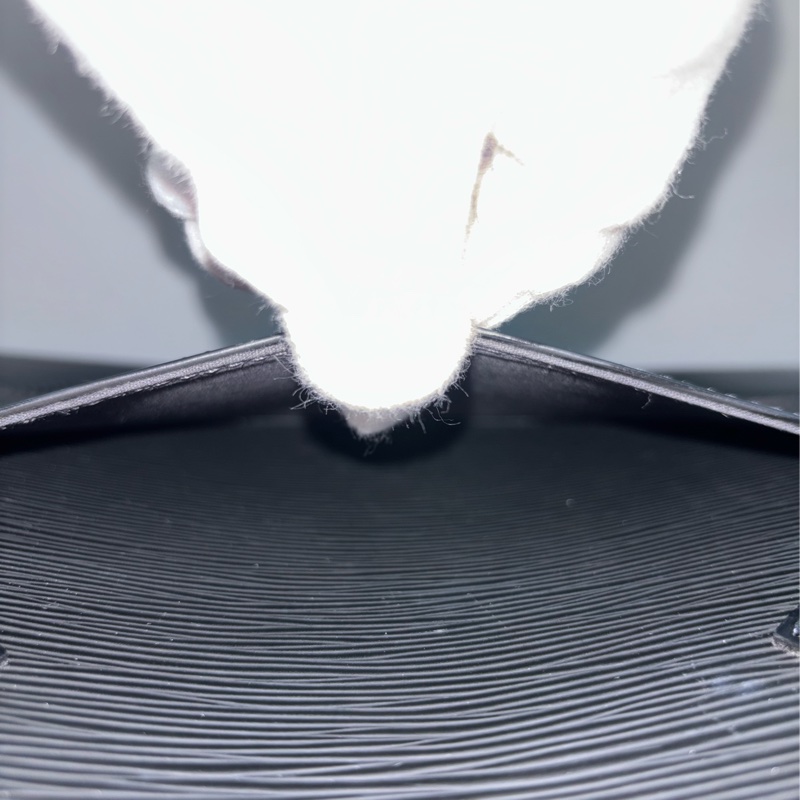 LV M59342 黑色 全皮 水波紋 EPI 肩背包 購物包 拉鍊包 公事包-42