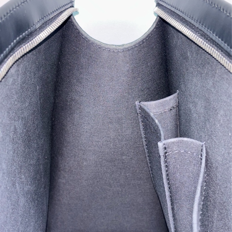 LV M59342 黑色 全皮 水波紋 EPI 肩背包 購物包 拉鍊包 公事包-50