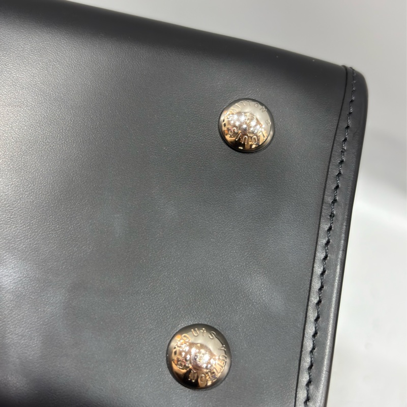 LV M59342 黑色 全皮 水波紋 EPI 肩背包 購物包 拉鍊包 公事包-60